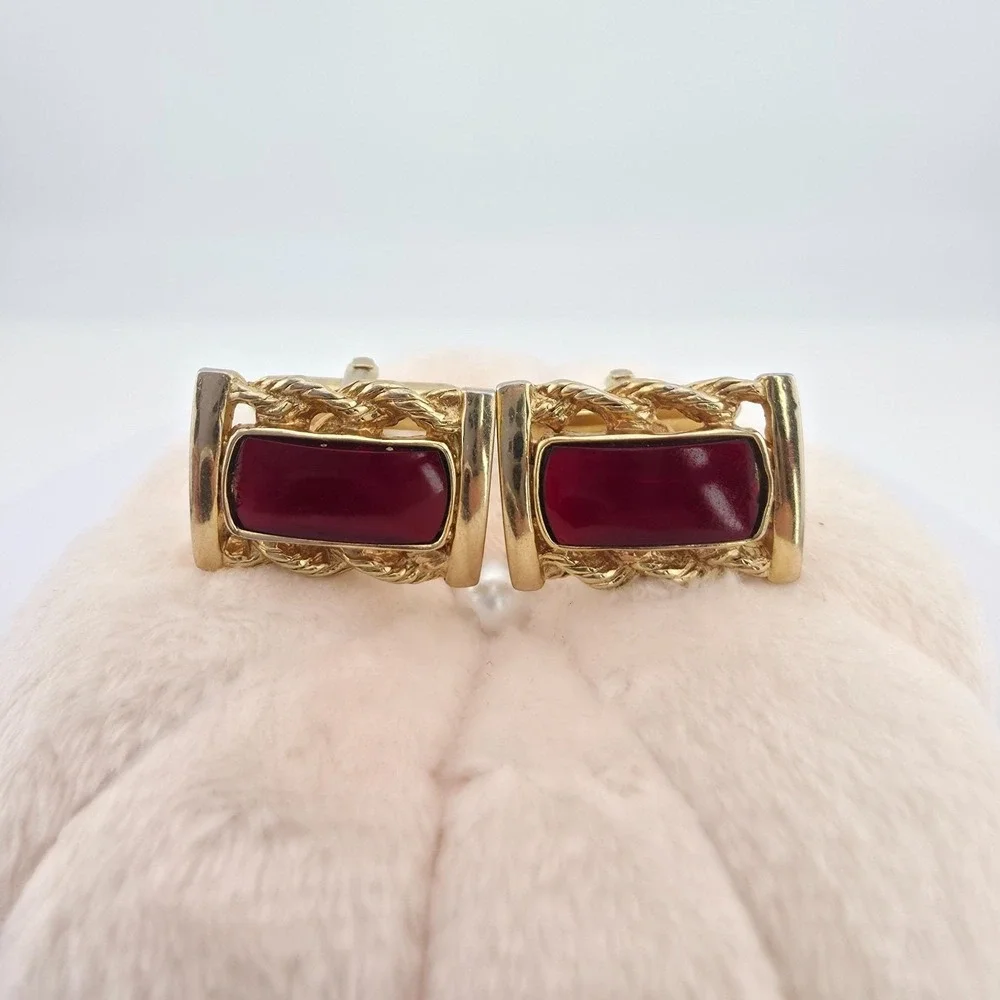 Vtg 80 Yr SWANK Cufflinks Deep Red Cabochons Mid-Century Rope Frame Gold Plate